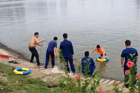 又有两名钓友溺亡，拖走的鱼竿别捞，鱼再大也不值得图片