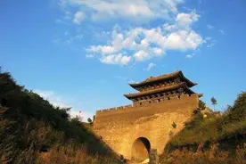 唐诗三百首‖77《雁门太守行》李贺图片