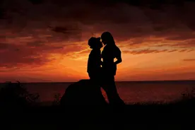 撩一个男人，最好的手段：“宠他”图片