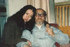 才女三毛颠沛流离的一生：恋爱5次，自杀三次，结婚5年丈夫离世图片