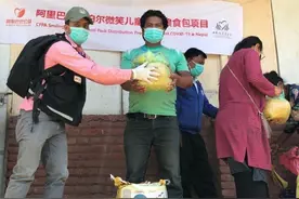 这份跨越喜马拉雅的爱心为尼泊尔饥饿儿童解了燃眉之急图片