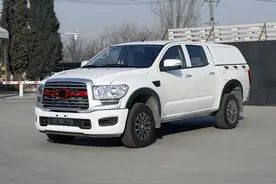 很适合家用的大皮卡，“小坦途”中兴领主加盖版上市，柴油+四驱图片