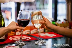 看着平平无奇的店，居然是静安第①？图片
