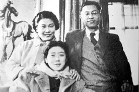 《雷雨》中的混乱家庭：实则是曹禺的真实生活，生活远比作品狗血图片