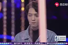 相亲节目重逢，前女友伤心流泪，男嘉宾却不敢直视她！视频封面