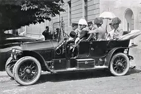 最招灾的汽车，历史上因它伤命数十人图片