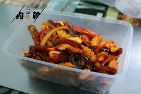 和媳妇回内蒙，吃了一顿烧烤，7荤1素花了128，大家看值不值图片