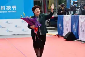 左宗棠的后代现在怎么样了？左公医国，后代医人图片