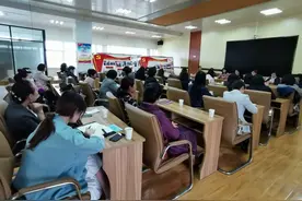 日照市女企业家协会召开一届八次理事会图片