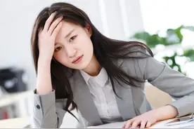 抑郁症：到底哪些人群容易患抑郁症？这些人群更要积极的预防抑郁图片
