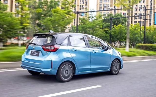 底盘/隔音/配置全面升级，自动挡8.18万起，全新一代飞度又要火了