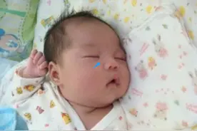 宝宝的鼻梁何时“定型”？塌鼻梁的娃想“逆袭”，要满足哪些条件图片