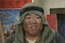 【一线微观】撞坏护栏怎么办？千万不能跑！图片