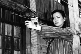 1984年，湖北一老妇逝世，29年后孙子整理遗物才发现其真实身份图片