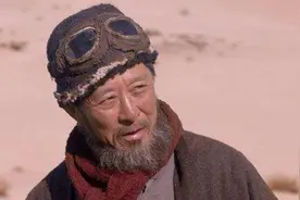 他是“最不务正业”的导演，带着妻儿演了5部剧，部部都是热播剧图片