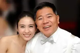 鲜花插在牛粪上的4对明星夫妻，林青霞上榜，你认识几对图片