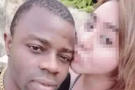 女大学生不顾闺蜜劝阻，坚持与黑人男友同居，几天之后却后悔了图片