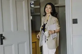 丢掉小白鞋吧，“裸色”单鞋正流行，显高显气质，三木博主都在穿图片