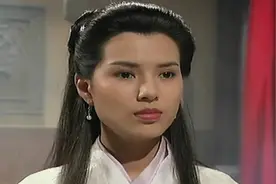 小龙女的武功最霸气时刻，连续以一敌众，左右互搏术果然厉害视频封面