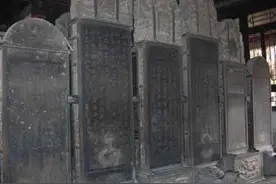 为何有人说《夏承碑》的书法好，有人说它糟，只因刻碑时间不对劲图片