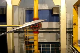 轰20？神秘轰炸机模型曝光，外观科幻感十足图片