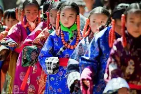 「8月9日青海同仁摄影团」青海同仁热贡“六月会”神奇民俗摄影图片