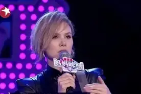 妈妈咪呀：中外婆媳带娃习惯大不同，洋媳妇巧拍山东婆婆马屁好笑图片