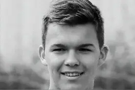 至暗时刻！德国足球巨星痛失爱子，出生于传奇年份图片