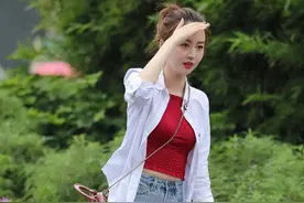 街拍-腿长了不起图片