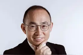 甘肃新首富诞生了，一年在北京收租十几亿，妻子还是美国海归精英图片