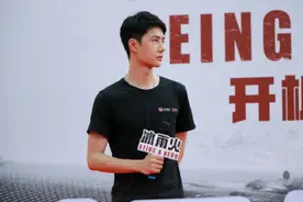 王一博短发造型来啦，干净清爽，不一样的王一博，期待新角色图片