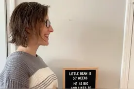 美国奇女子边参加律师考试边产子：只趁中间休息时打了几个电话图片