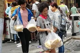 大列巴是哈尔滨一绝，怎成了新疆特产？聪明新疆人30天卖20000件图片