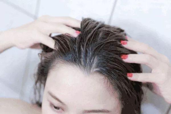 想要头发起死回生？就差一个它