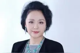 国家一级演员，被称为“中国小寡妇”年幼失去双亲，离婚至今未嫁图片