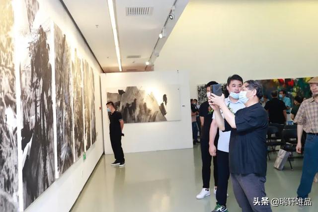 2021年鞠慧北京水墨展受到各界关注引起热烈反响