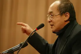光棍要交税？黄有光教授：结婚比单身快乐，搞不懂中国人为啥单身图片