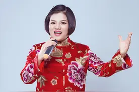 “山楂妹”张月乔泪目：出生5天遭遗弃，我的养父母我的亲爹亲娘图片