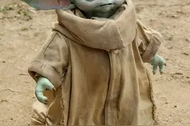 Hot Toys：尤达宝宝 1/4 模型图片