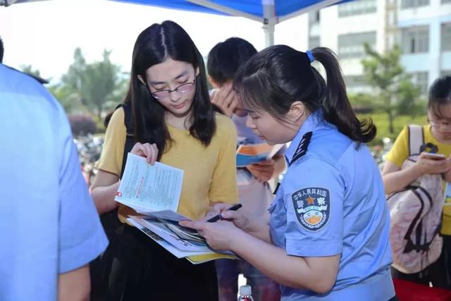 武汉户口新政：办落户不到3分钟，成为武汉人比过去容易多了