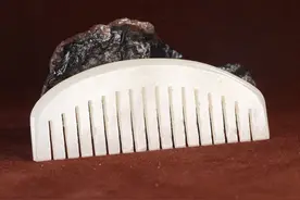 玉雕题材的梳子寓意有哪些？图片