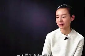 董洁与儿子拍“婚纱照”，自曝每天亲100次，网友：病态的母爱图片