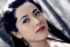 同班不同命，96级“八朵金花”，曾黎胡静张彤只能演配角，输在哪图片