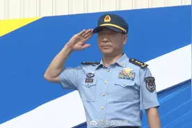 最年轻上将常丁求以新身份首次公开亮相：坚决捍卫国家主权，坚决捍卫祖国统一图片