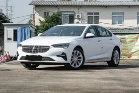 别克君威降价4.5万，高配237马力+9AT，这车颜值可以图片