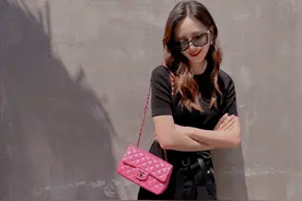 刘诗诗针织裙秀苗条身材，杨柳腰赛过少女，珍珠腰带才是直男最爱图片