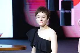 中国最赚钱的10个大明星，最高身价530亿，普通人望尘莫及图片