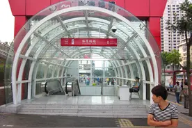 涉事西安地铁线路两年安保服务费近亿元图片