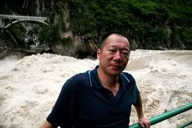 我无比怀念那个夜晚——四十年后，回望高考 | 肖鹰图片