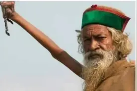 印度奇葩苦行僧，没有信仰就没有伤害。图片